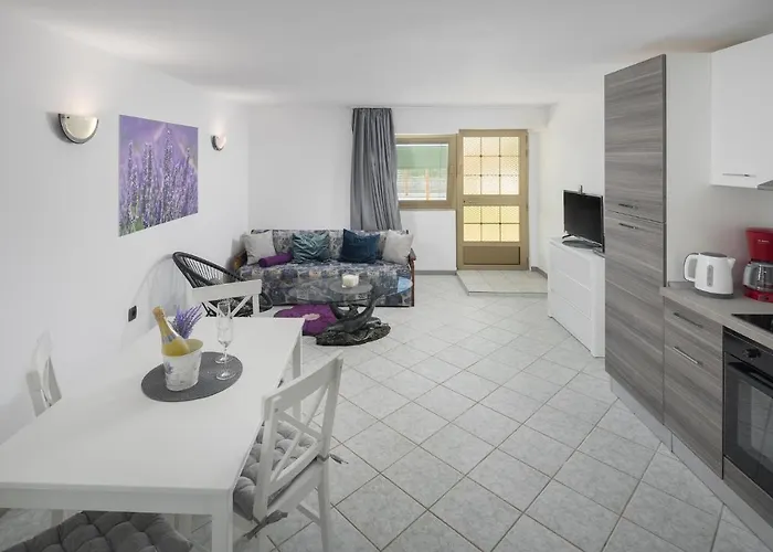 One-bedroom In Lejlighed *